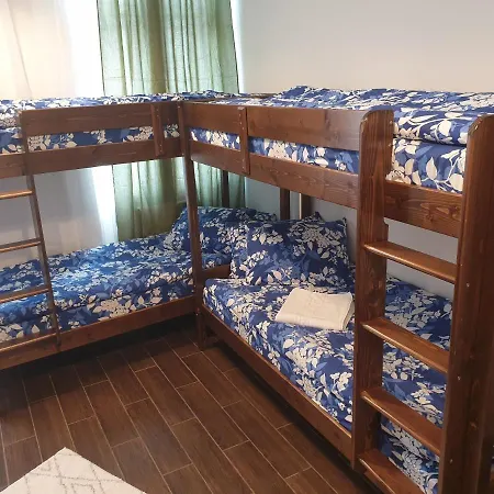 Vintage Downtown Hostel Brasov